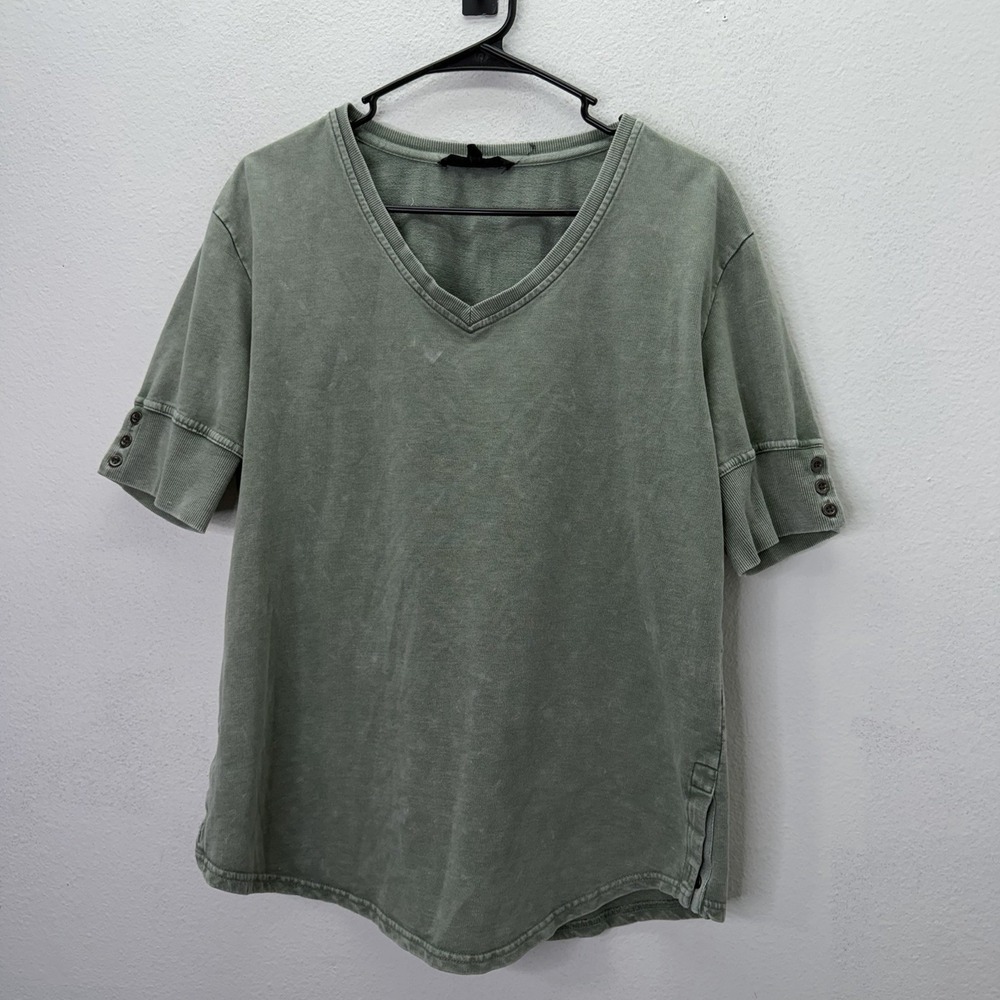 Jane + Delancey Green V Neck Short Sleeve Sweatshirt Tee Scoop Neck Sz M Mineral